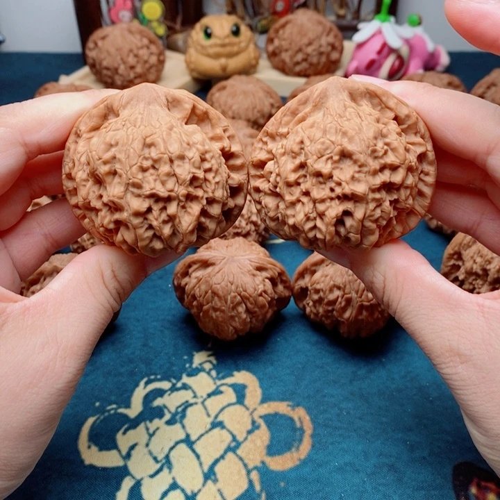 文玩核桃把件官帽52