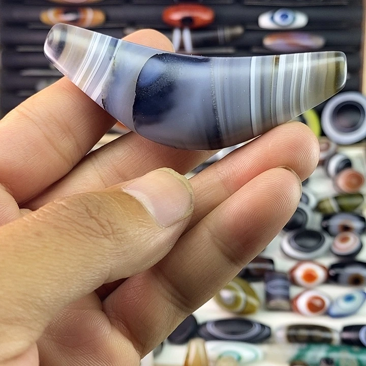 未镶嵌颈饰玛瑙/玉髓