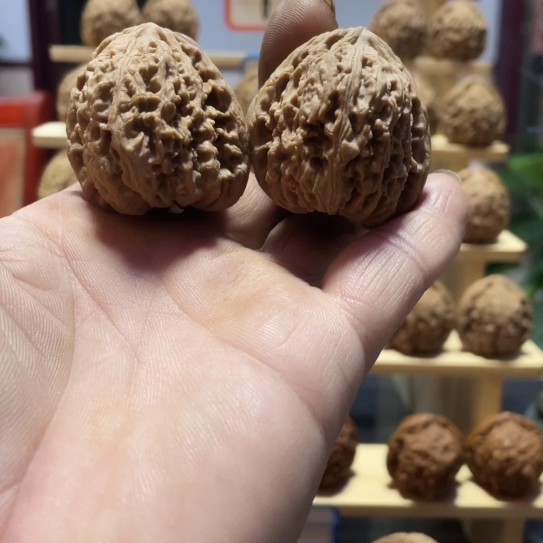 闲***客吊坠桃核文玩核桃南将石