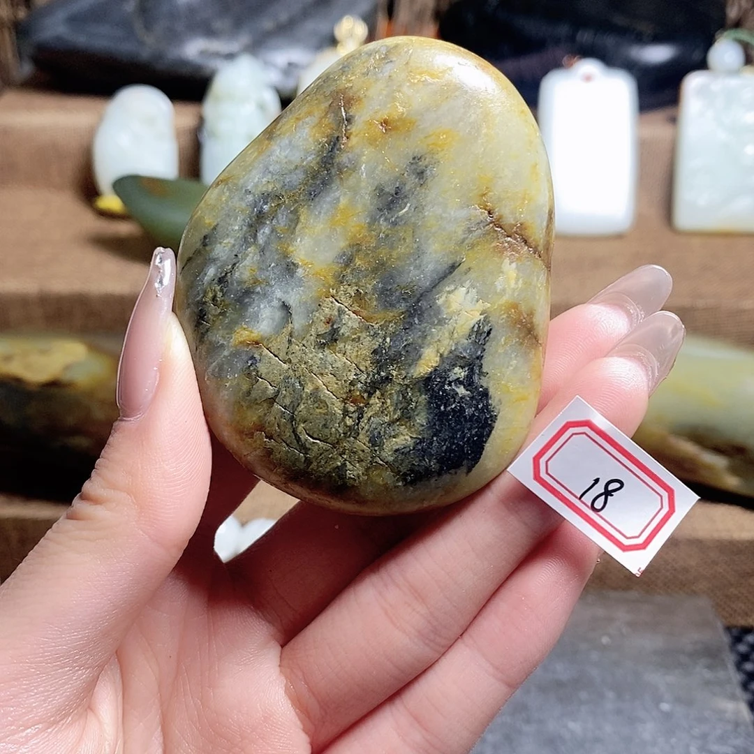 未镶嵌和田玉挂件18