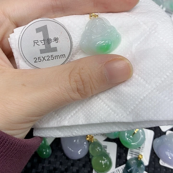 颈饰18K金镶嵌翡翠12345677899