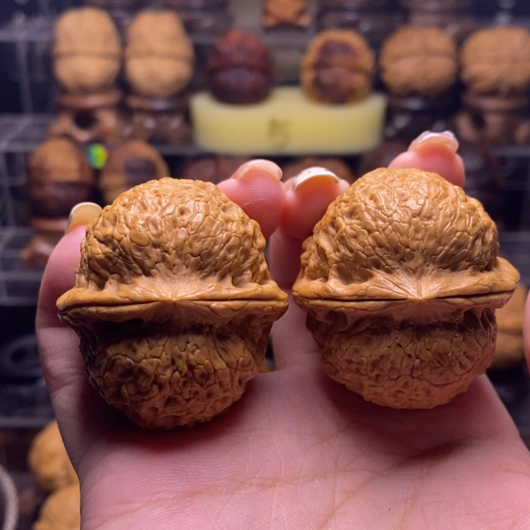 宁***糕文玩核桃把件Z88龙麟铁狮子41尺