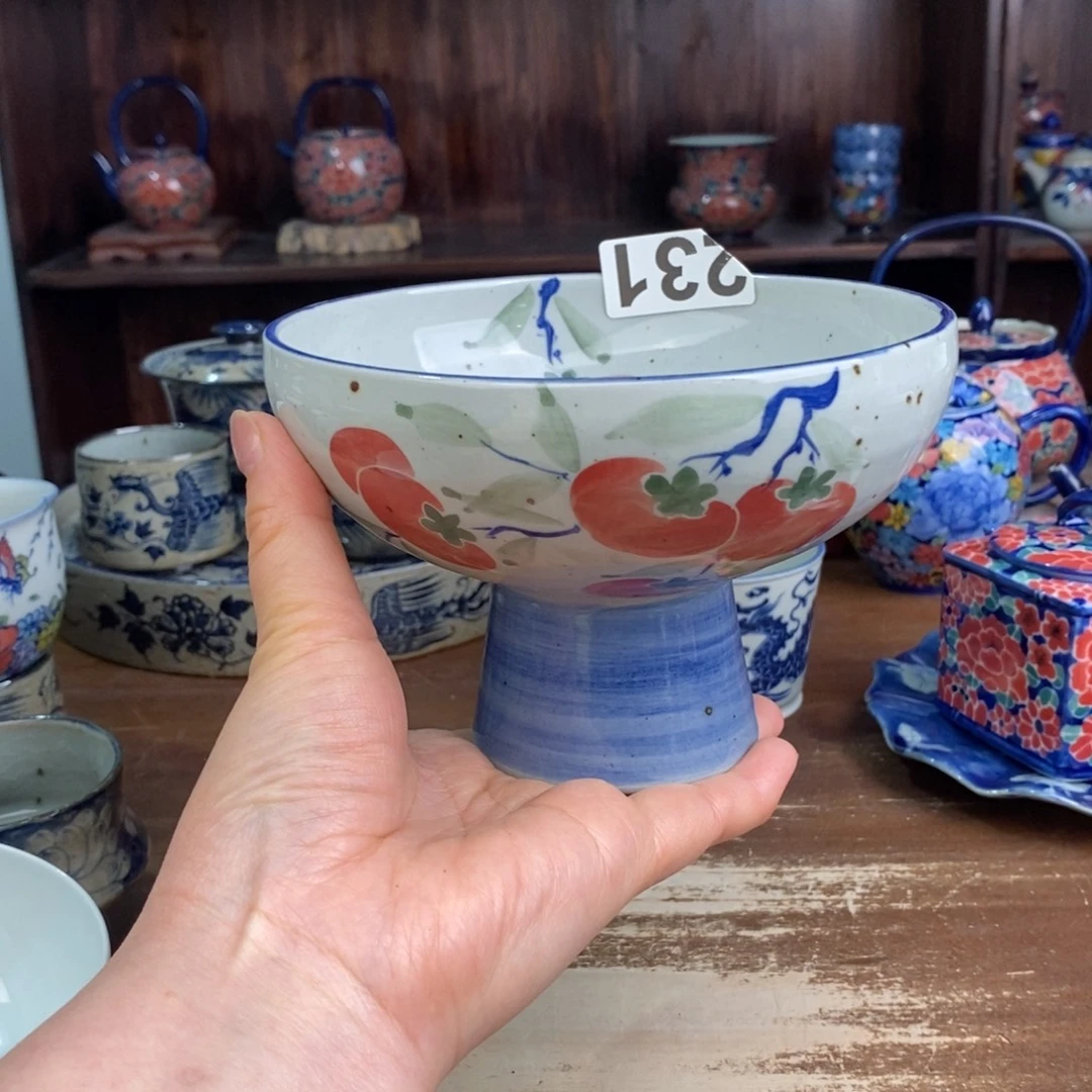 摆件是啊uiiooiiuhgggyhhhjj