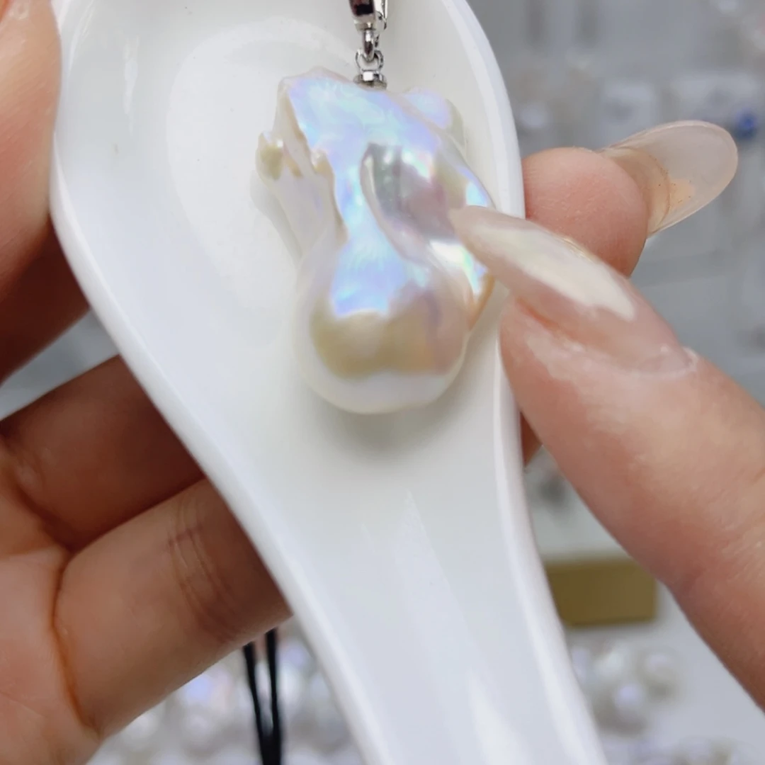 颈饰淡水珍珠未镶嵌