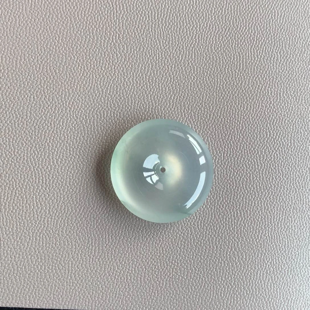 翡翠颈饰未镶嵌天然翡翠