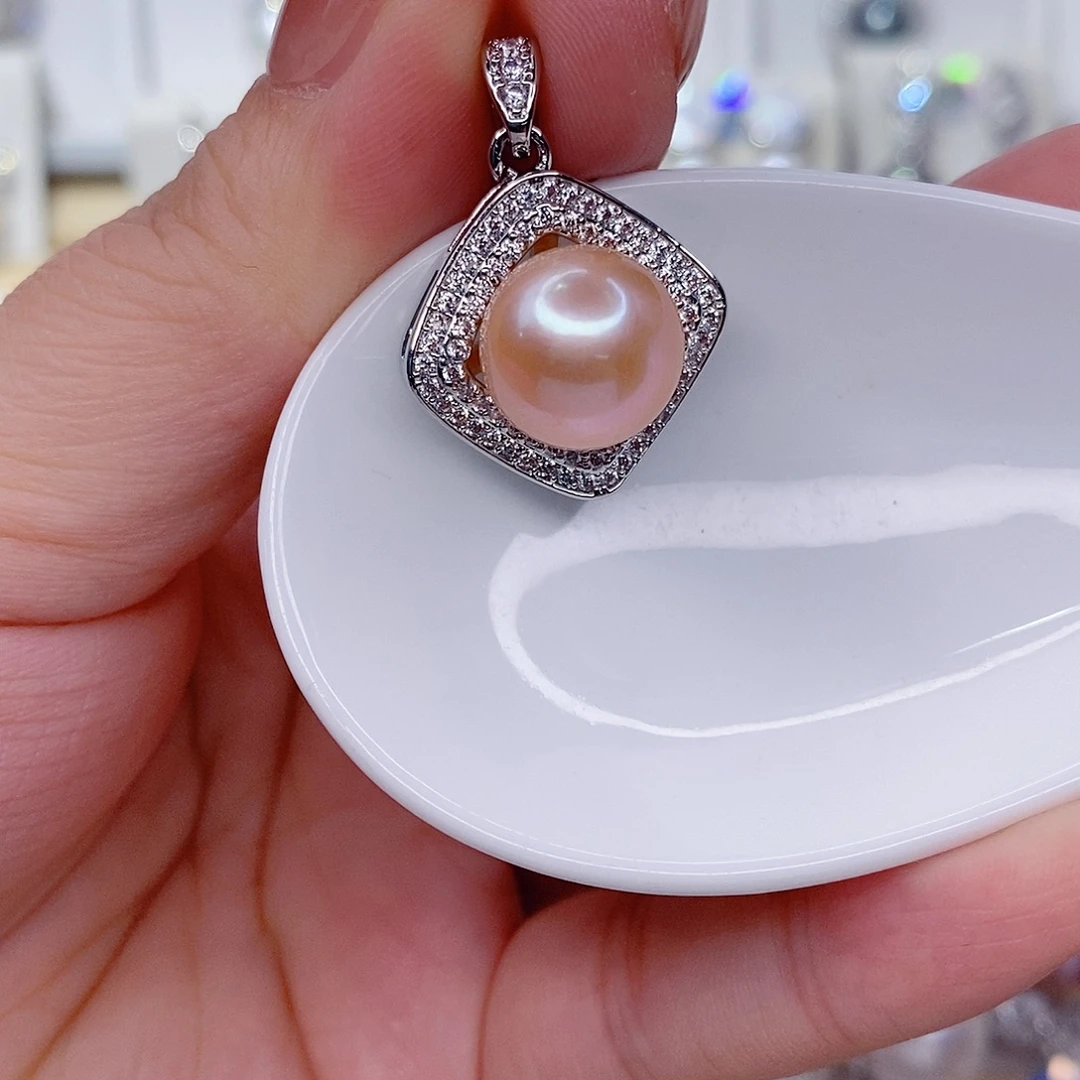 未镶嵌淡水珍珠吊坠(赠链)