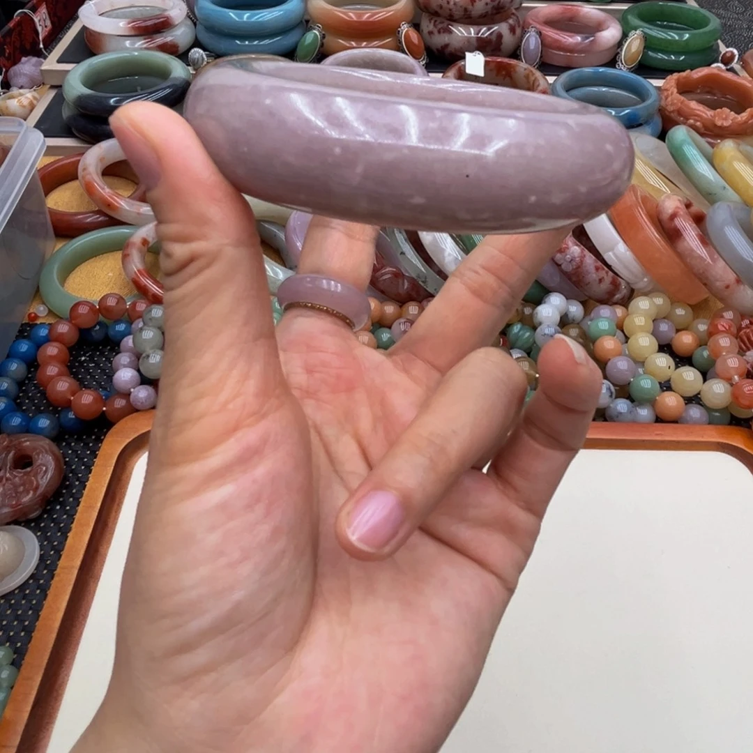 石英质玉未镶嵌圈口62