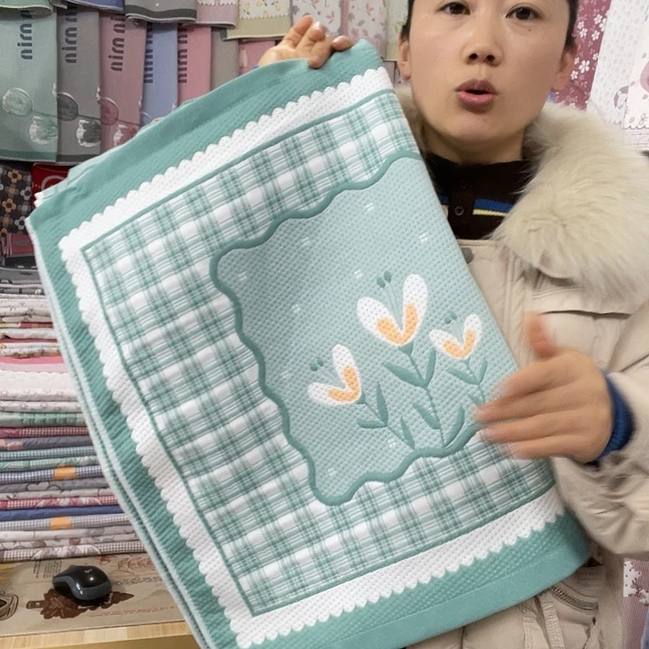 棉特价处理绿色三朵花