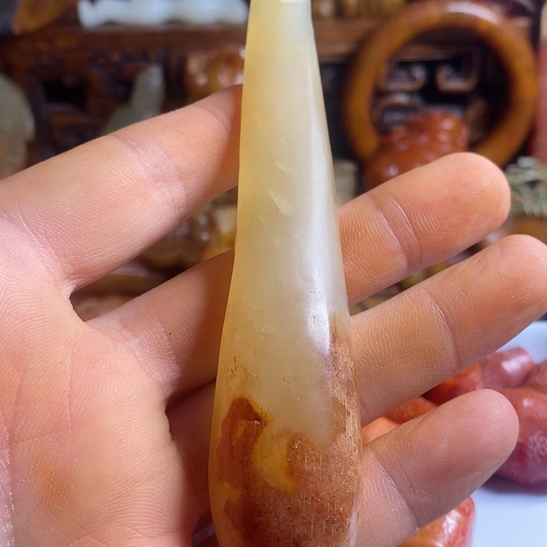 未镶嵌岫岩老玉（透闪石质玉）挂件