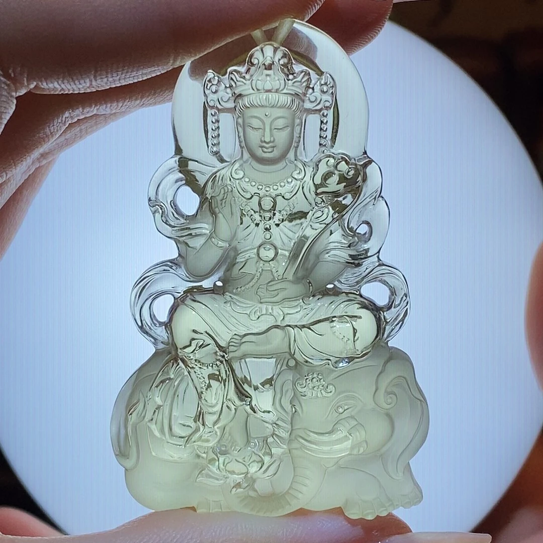 谁***调水晶颈饰未镶嵌吊坠
