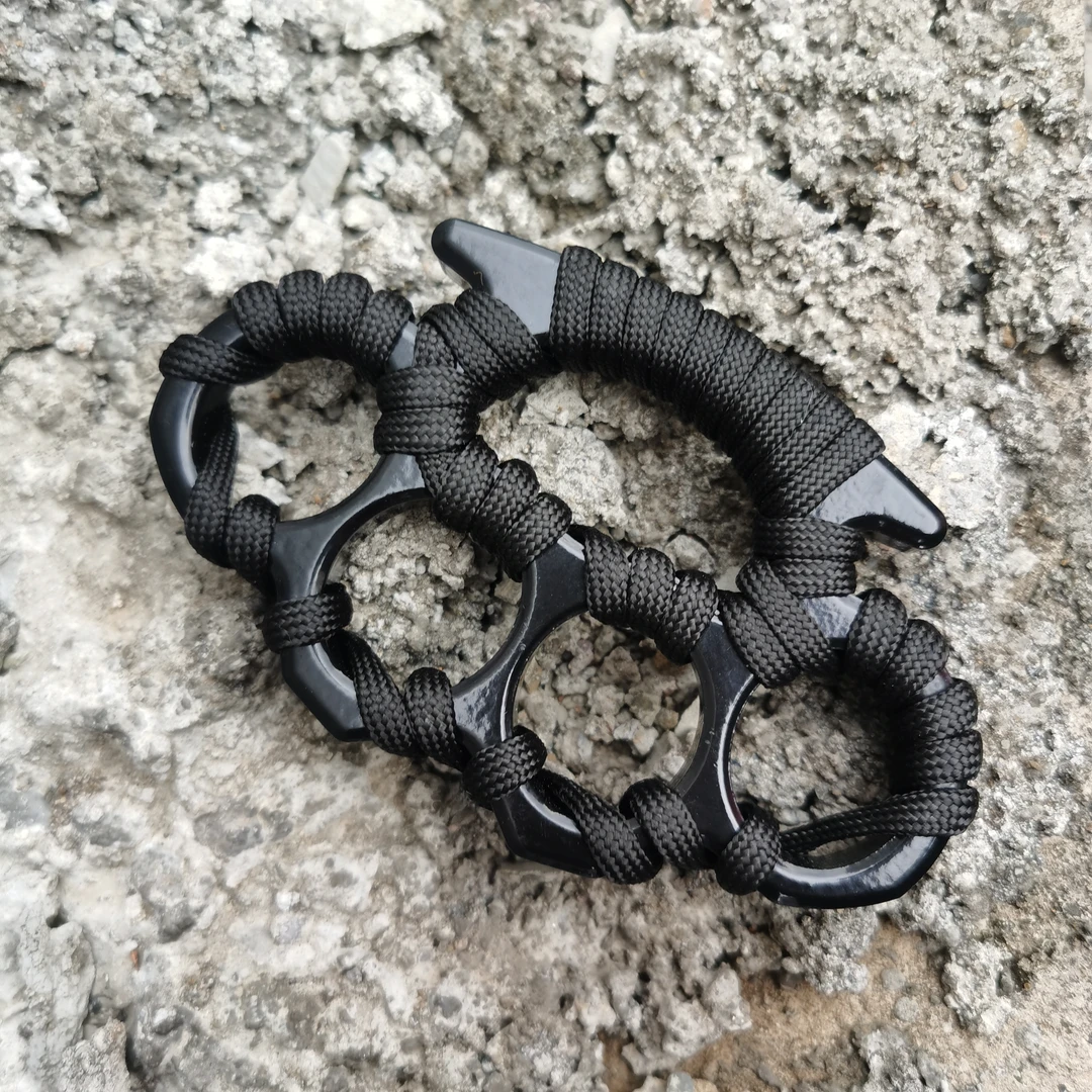 防身指虎拳套指环手指虎防身器户外习武道具铁拳头