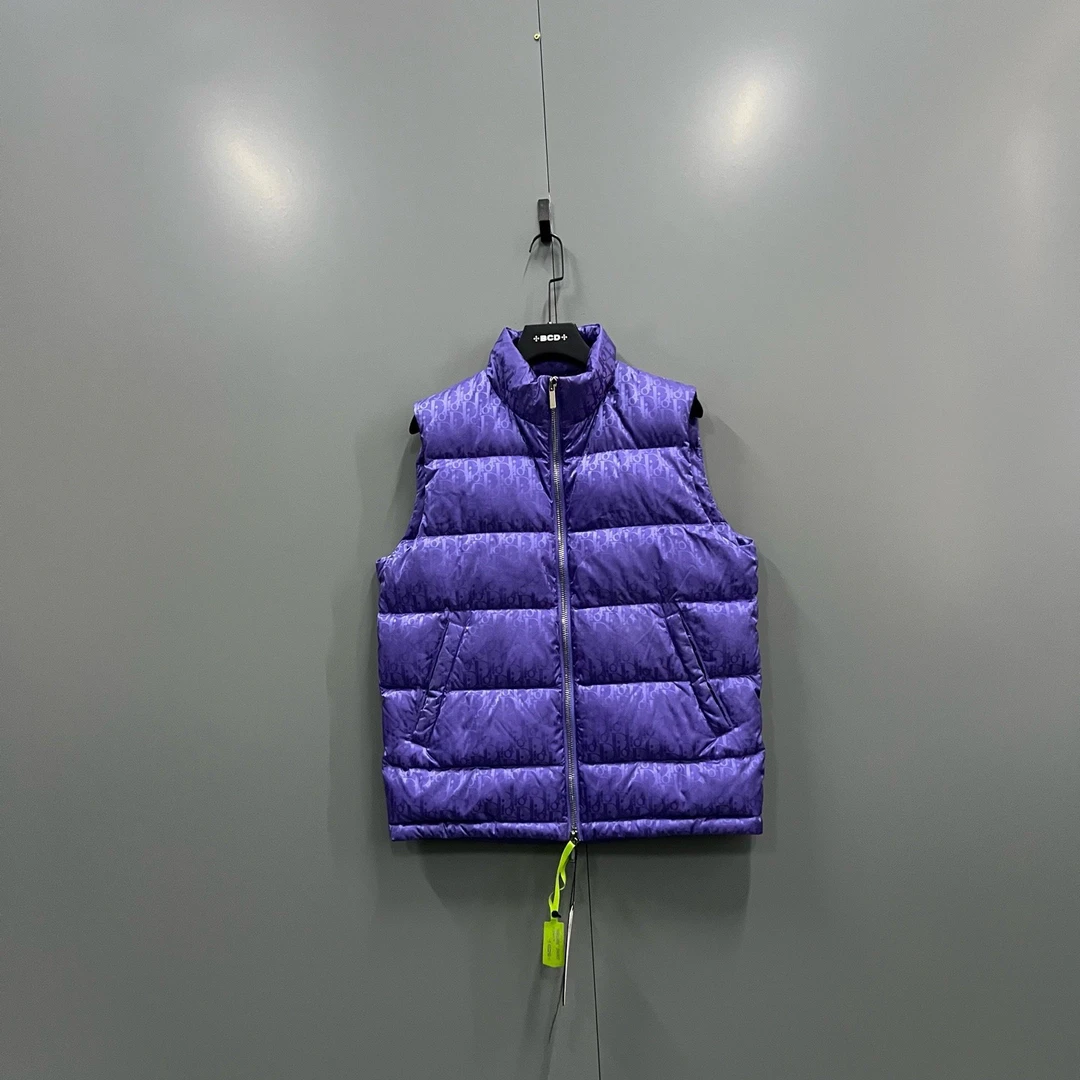 未使用 DIOR/迪奥 ab815 609012 迪奥 紫色满印老花羽绒马甲 48码