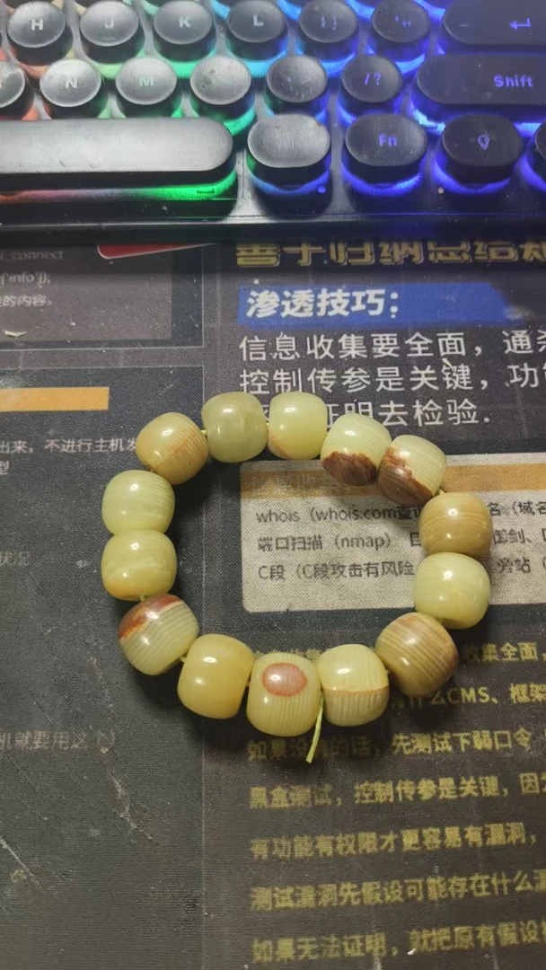 玉石把玩手串摆件