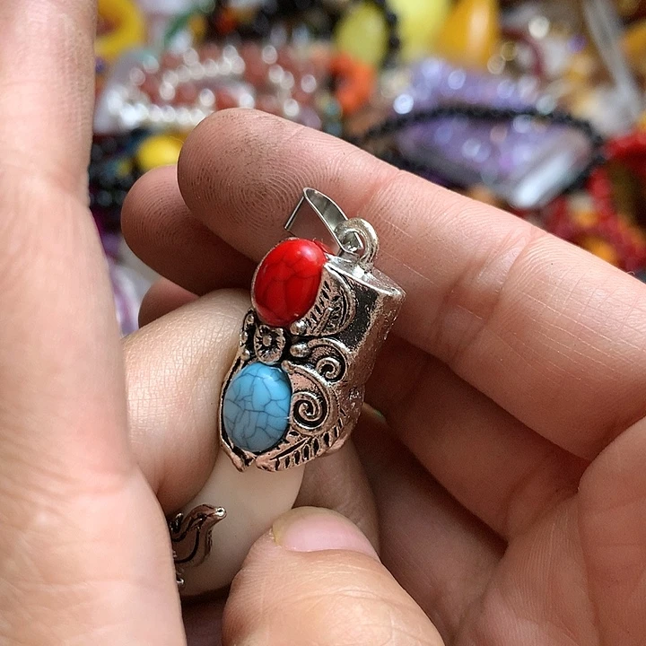 大叶紫檀（黑酸枝木类）