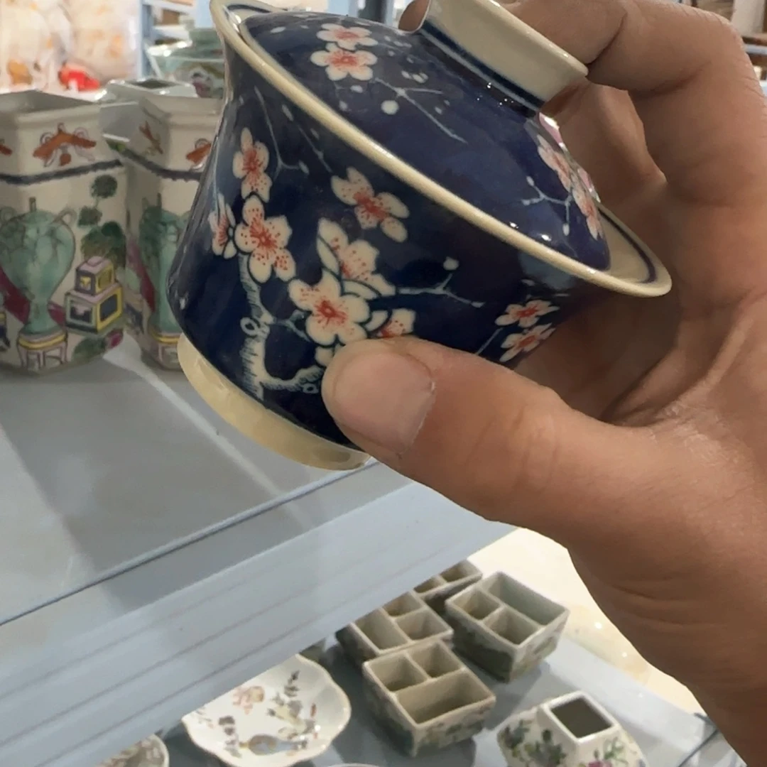 瓷片瓷器的造型和制作技术均