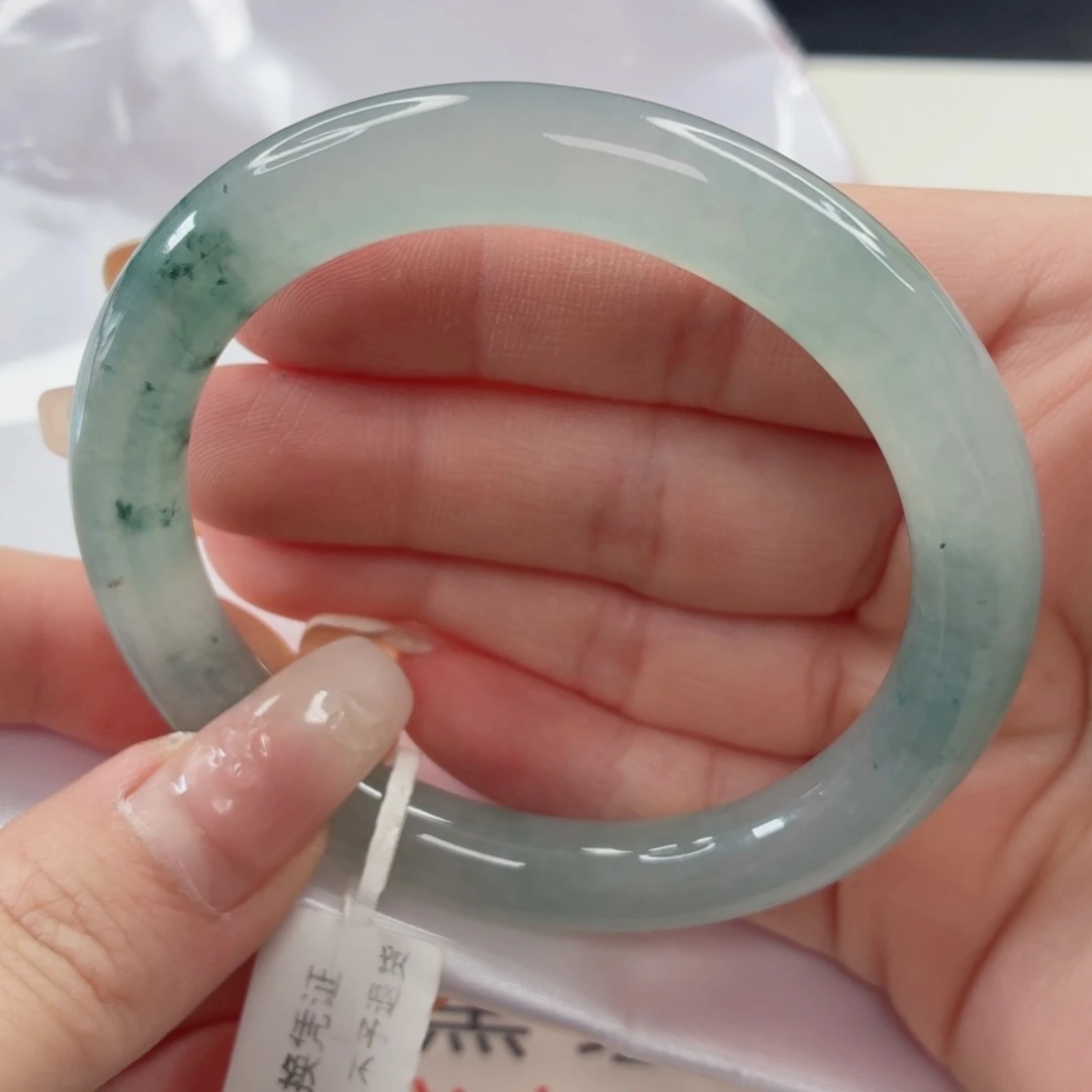 ****至翡翠未镶嵌手镯缅甸天然A货翡翠