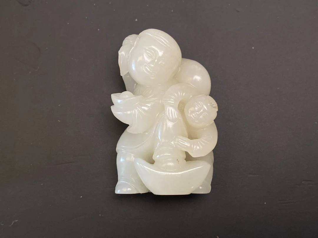 和田玉圆雕招财童子仿古