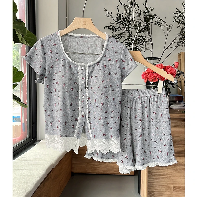 米诗缇【带胸垫灰底小红花短袖短裤】小众潮牌设计可外穿睡衣家居服