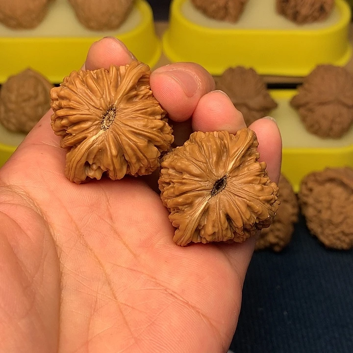 把件文玩核桃四座楼
