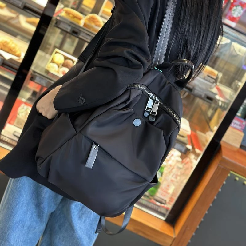 FAVMARTHA~双肩包女2025新款时尚轻便大容量书包旅行轻便双肩包