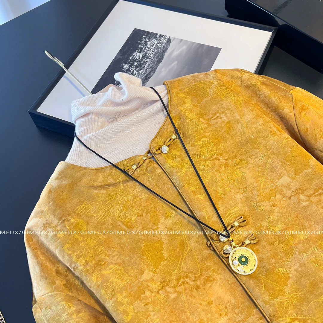 新中式国风高端刺绣棉服女2025冬季短款毛袖复古内搭毛衣套装