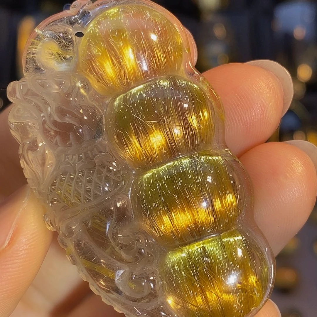 未镶嵌颈饰水晶天然金发晶福豆貔貅如意兽吊坠手把件