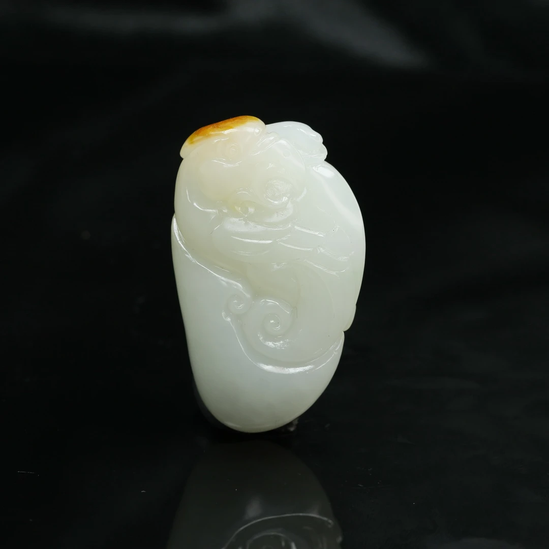 17和田玉洒金皮吊坠/800162保利厦门拍卖