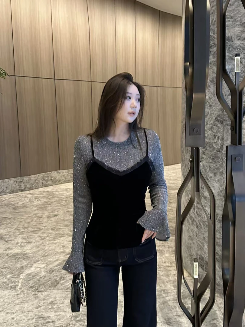 琪琪怪怪大码女装【优雅态度】撞色拼接蕾丝丝绒百搭上衣T17981QTQ