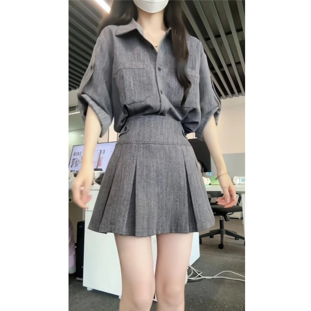 洋气夏装搭配一整套冷淡风感盐系时尚小香风韩剧女主穿搭衬衫丝巾