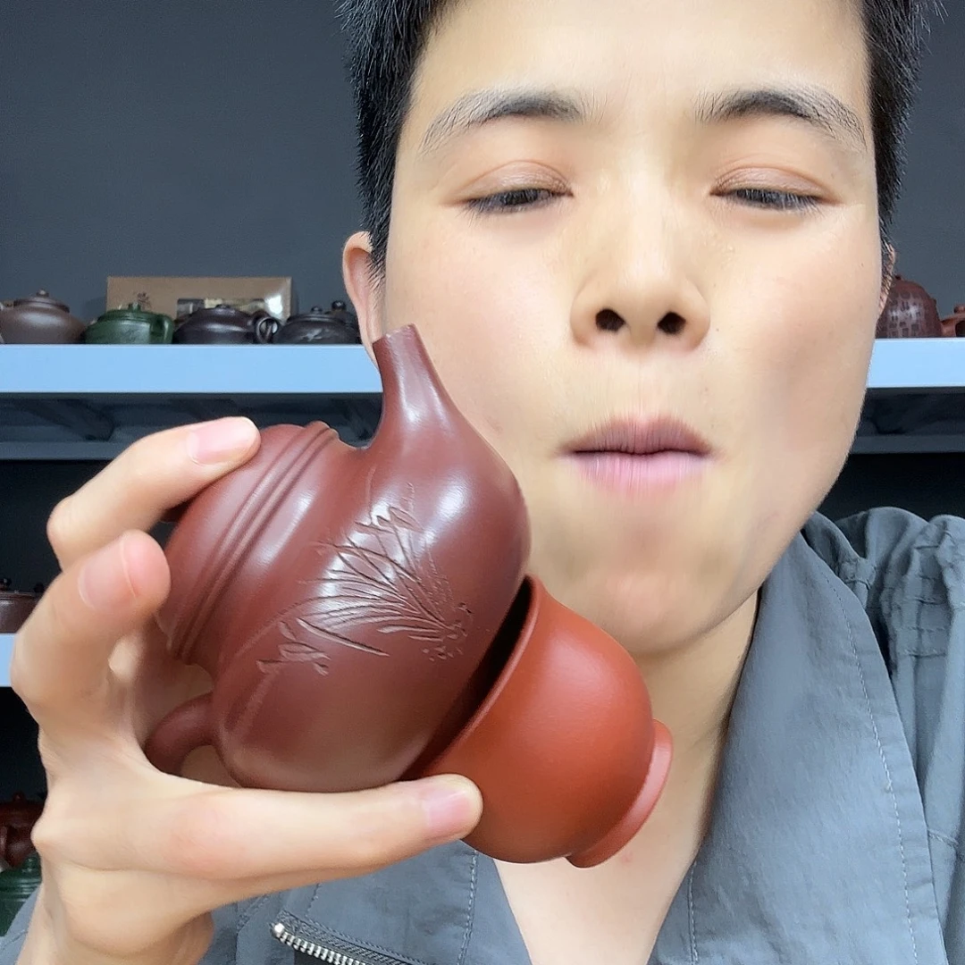茶壶底槽青民间手艺人全手工制作