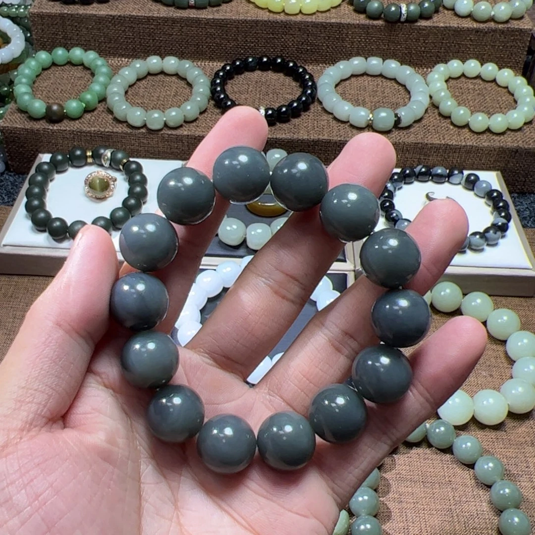 未镶嵌手链和田玉（糖玉）
