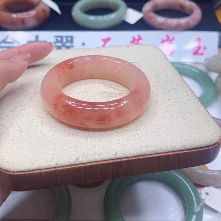 未镶嵌手镯石英质玉l*.