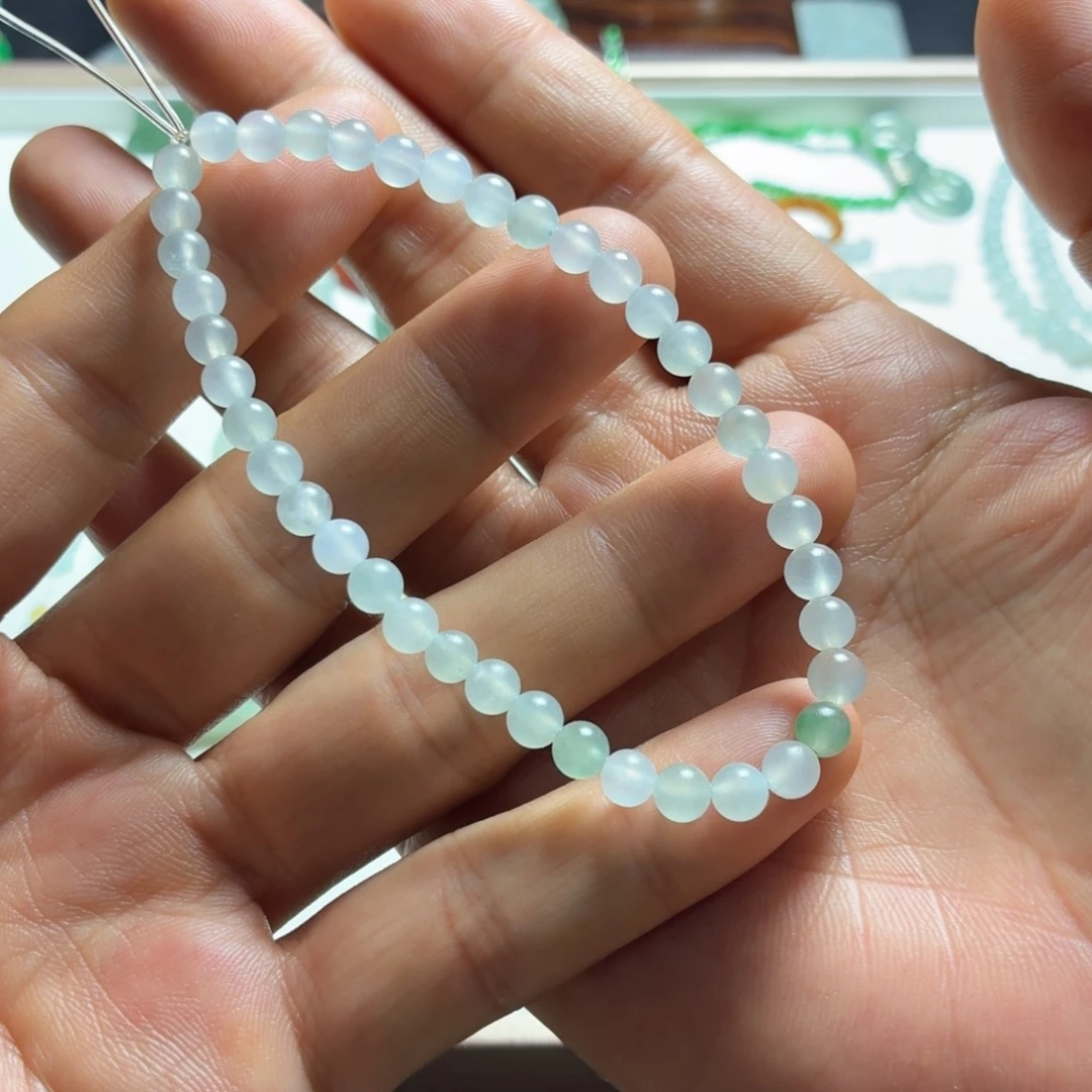 未镶嵌定制翡翠手串