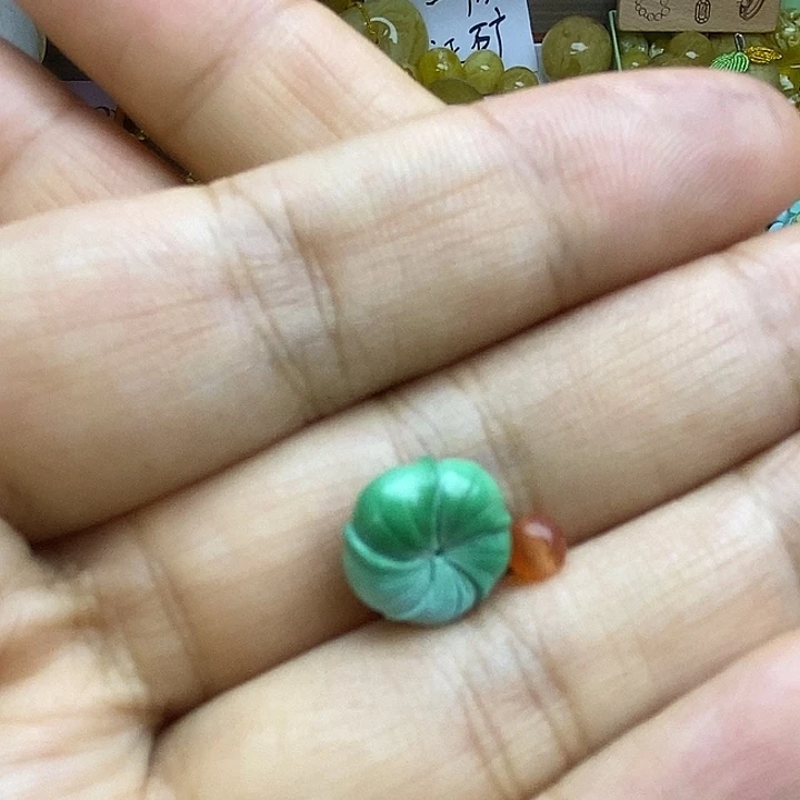 J***i南红玛瑙配饰未镶嵌