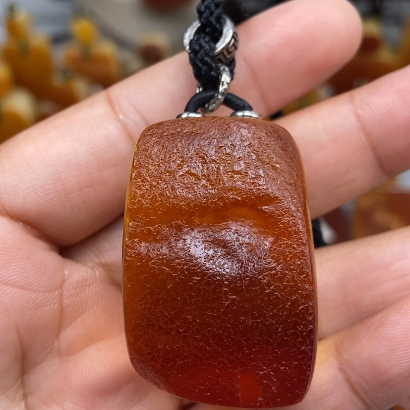 【闪购商品】未镶嵌颈饰琥珀