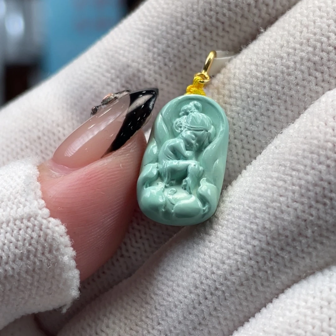 绿松石未镶嵌挂件