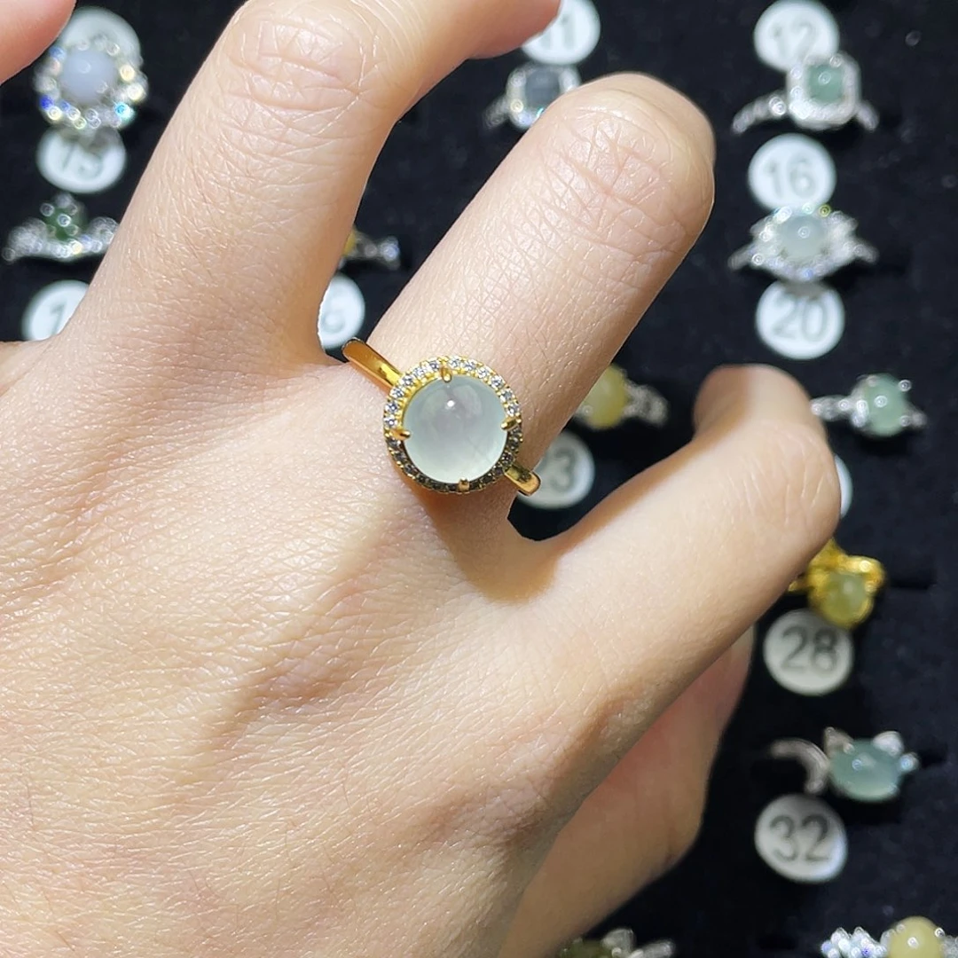 袁***此翡翠未镶嵌戒指戒指