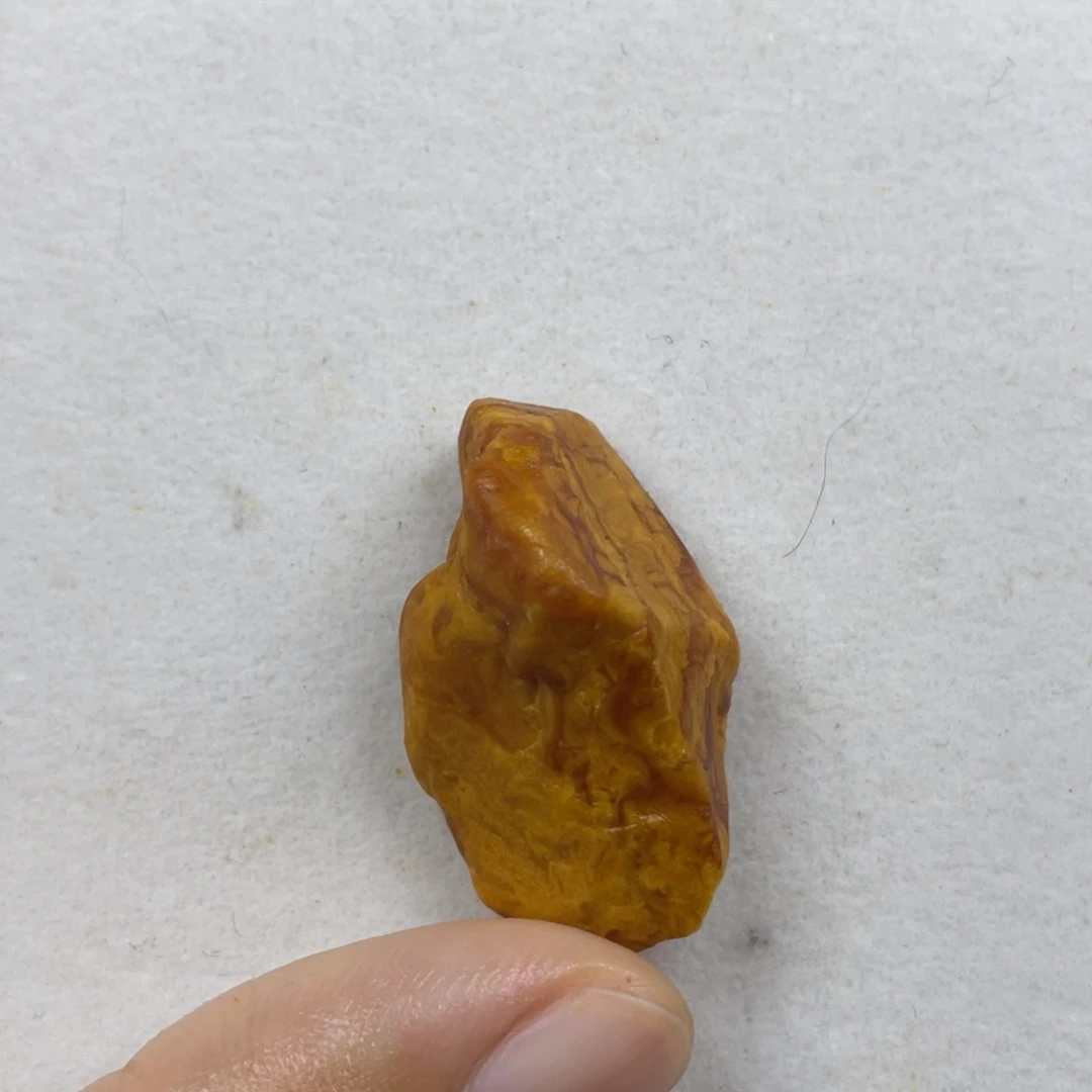 琉***～琥珀未镶嵌裸石定制