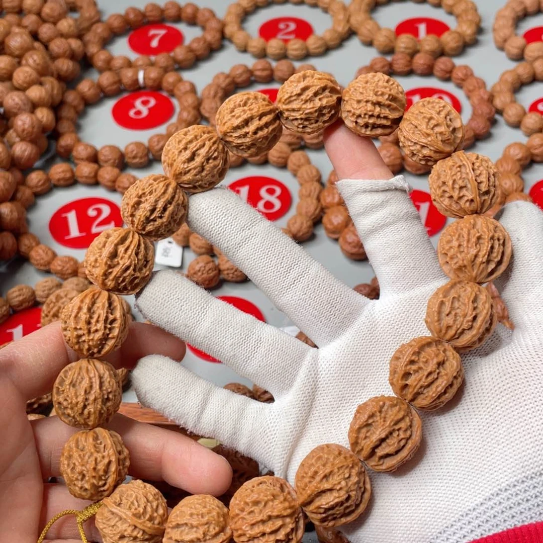 文玩核桃手串虐手珊瑚手持22.5mm