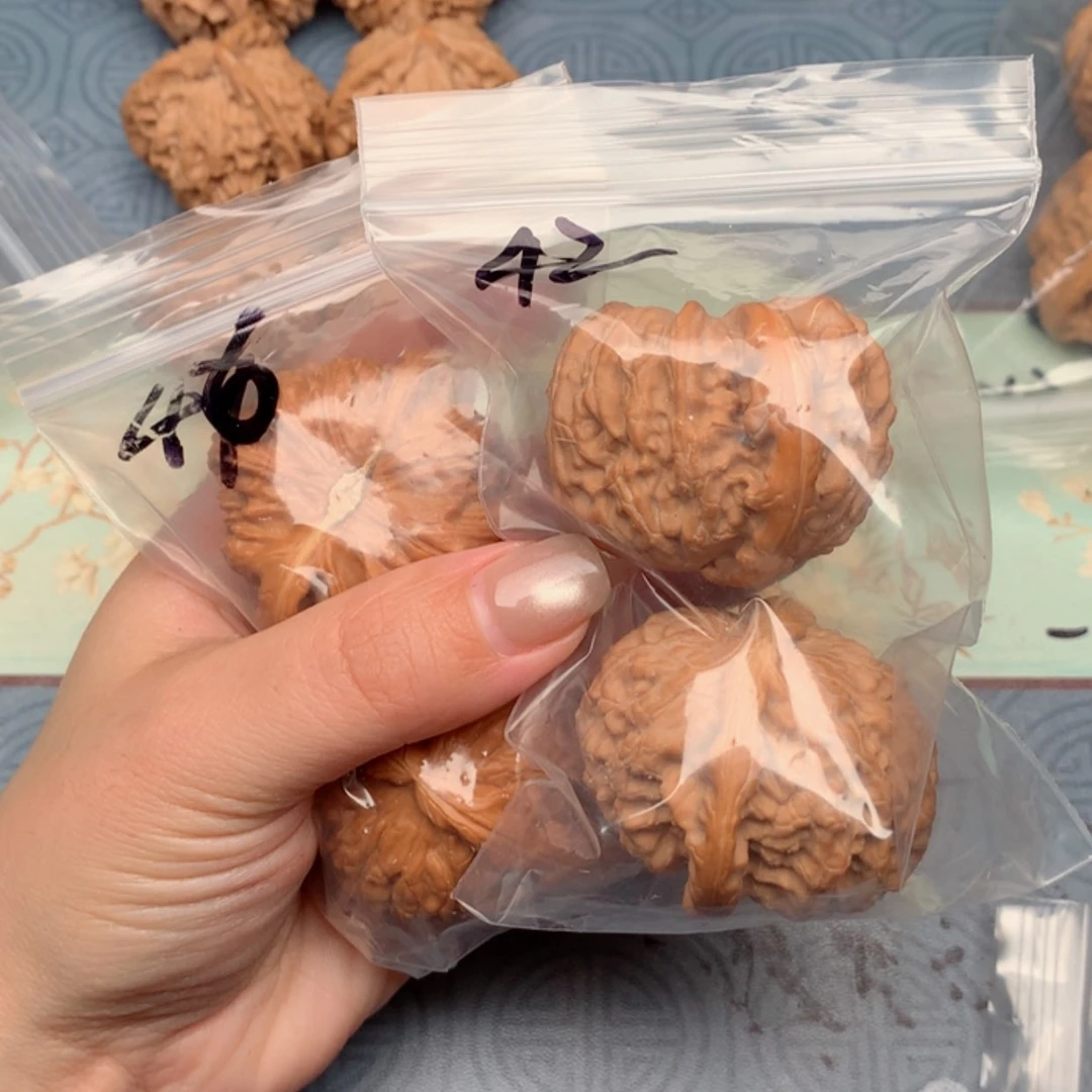 【闪购商品】文玩核桃吊坠?****?白狮子