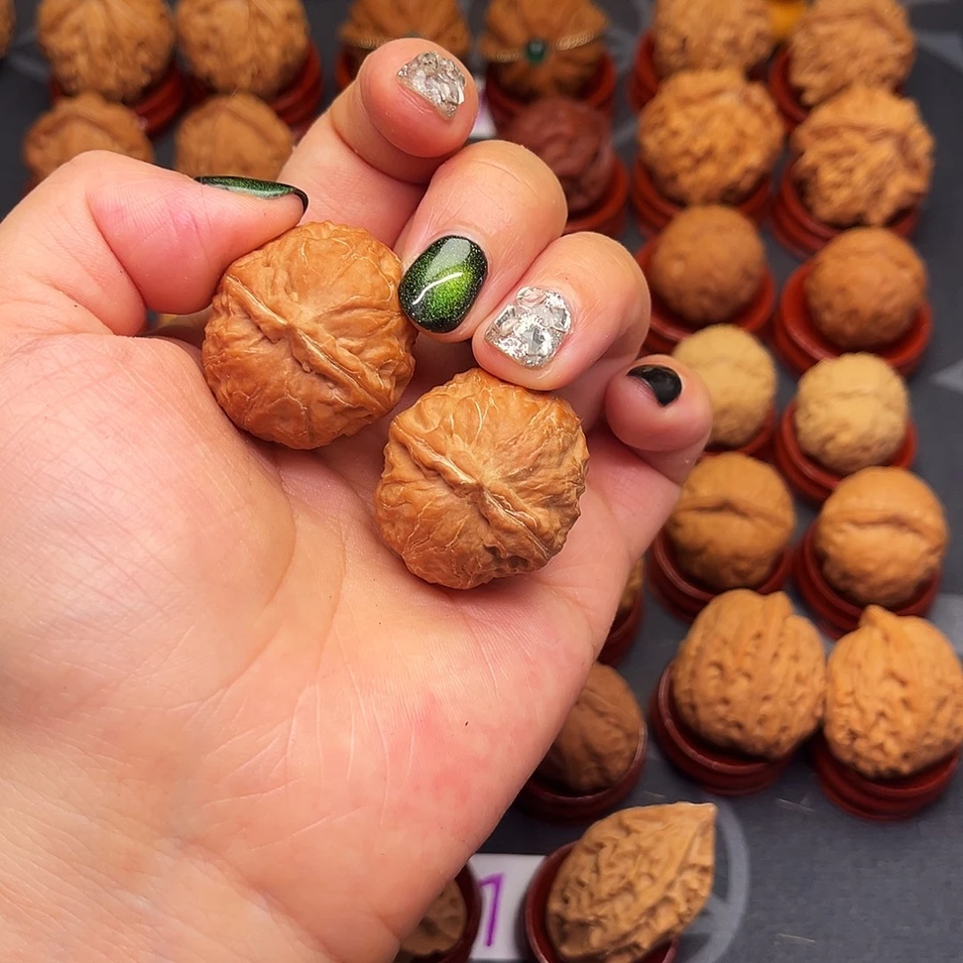 麦***粑吊坠文玩核桃文玩核桃