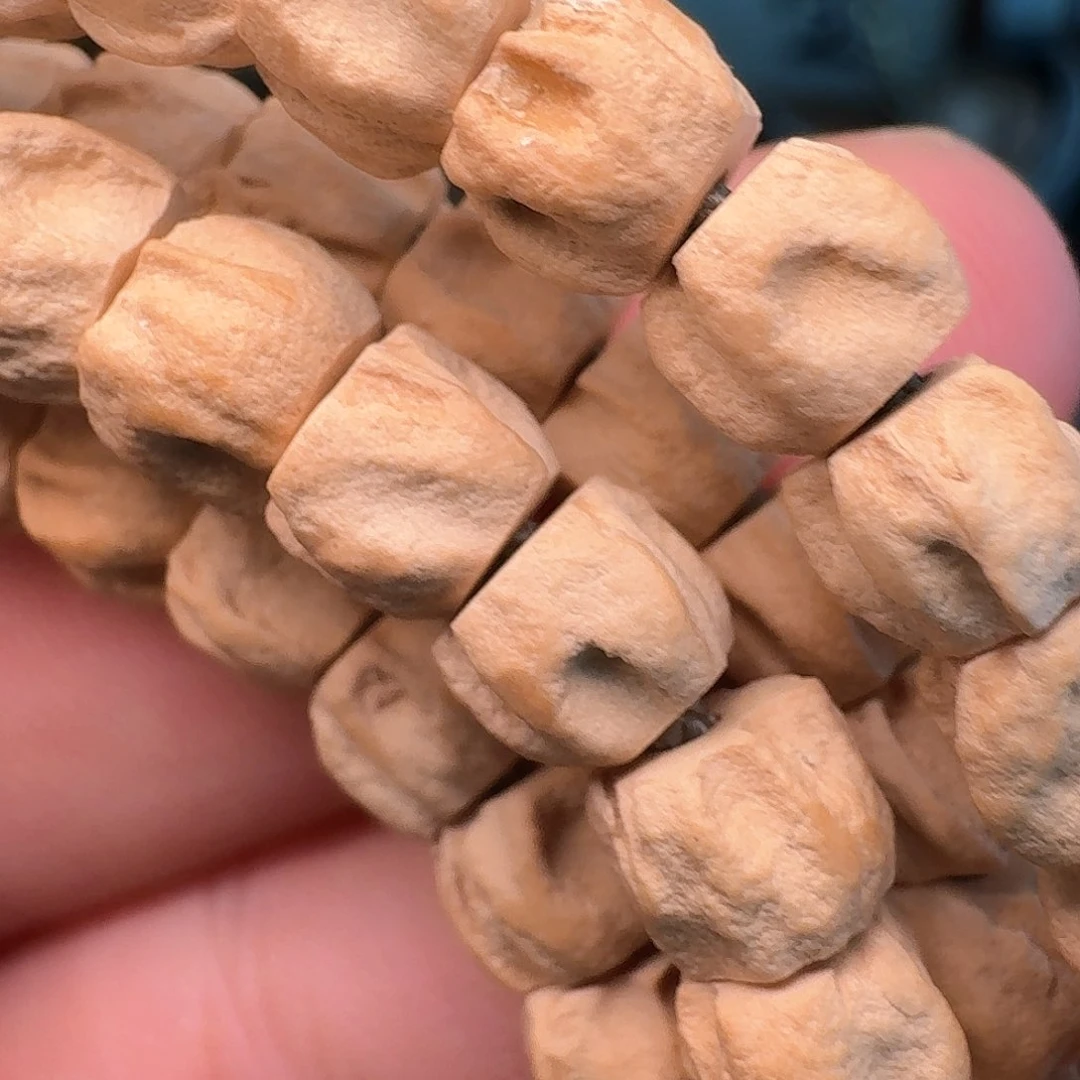 柏香籽/百香籽吊坠呼****）