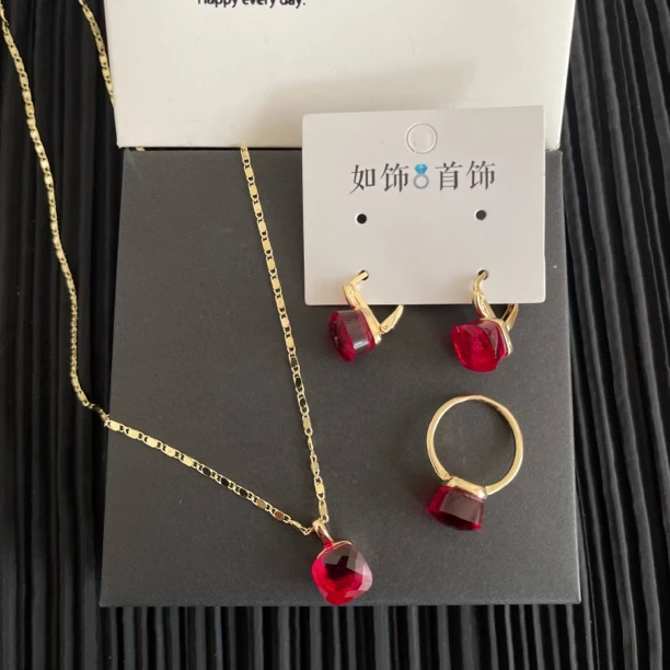 铜合金项链 如饰 方形红色三件套套装时尚百搭气质饰品