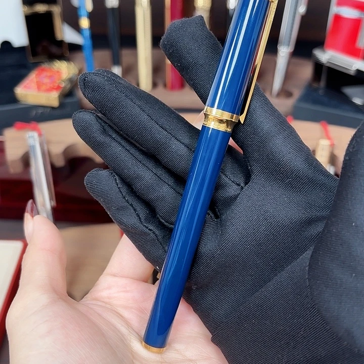 银都家蓝漆金钢笔蒙帕纳斯