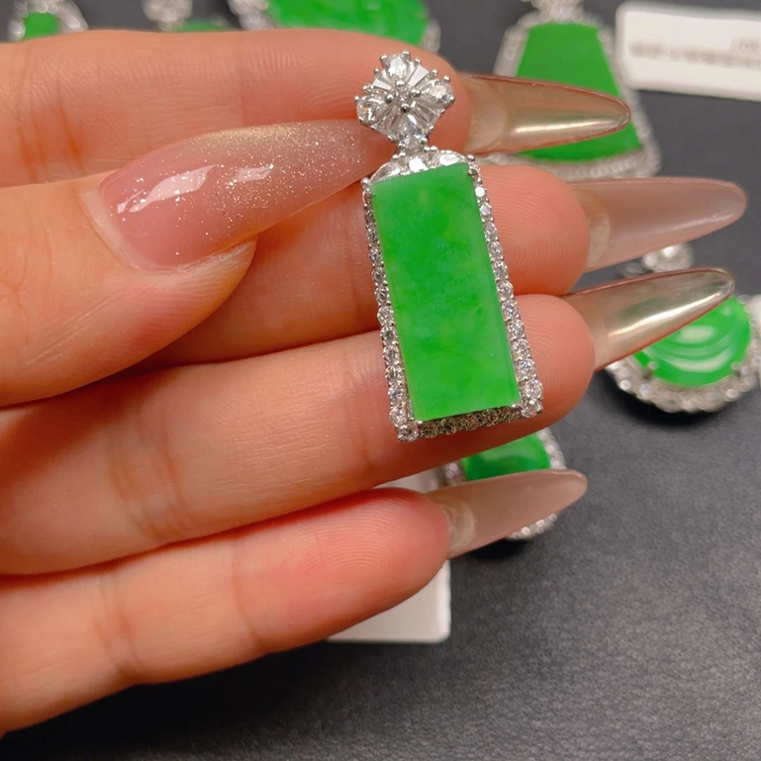 翡翠银S925镶嵌颈饰