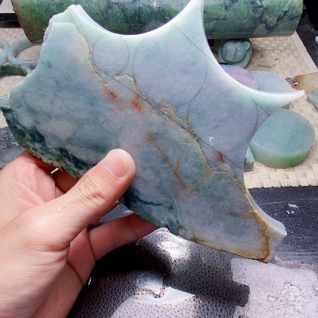 翡翠未镶嵌颈饰588