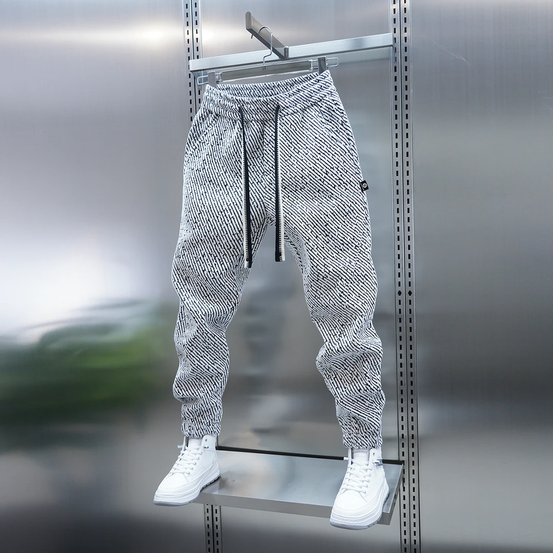 潮流男士新款条纹加绒休闲裤弹力松紧腰束脚裤红色宽松运动卫裤