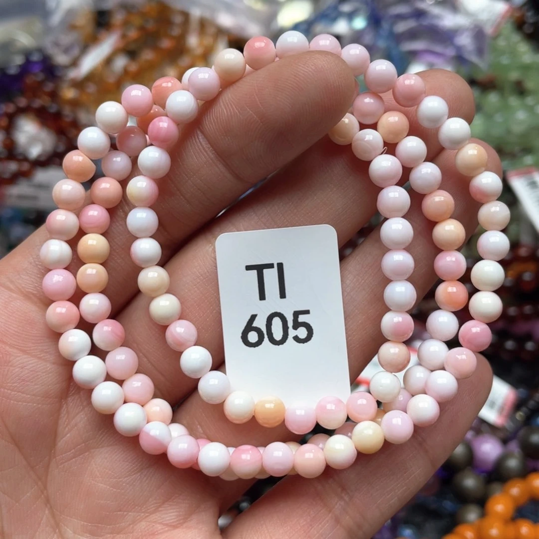 水晶多样性发一只未镶嵌