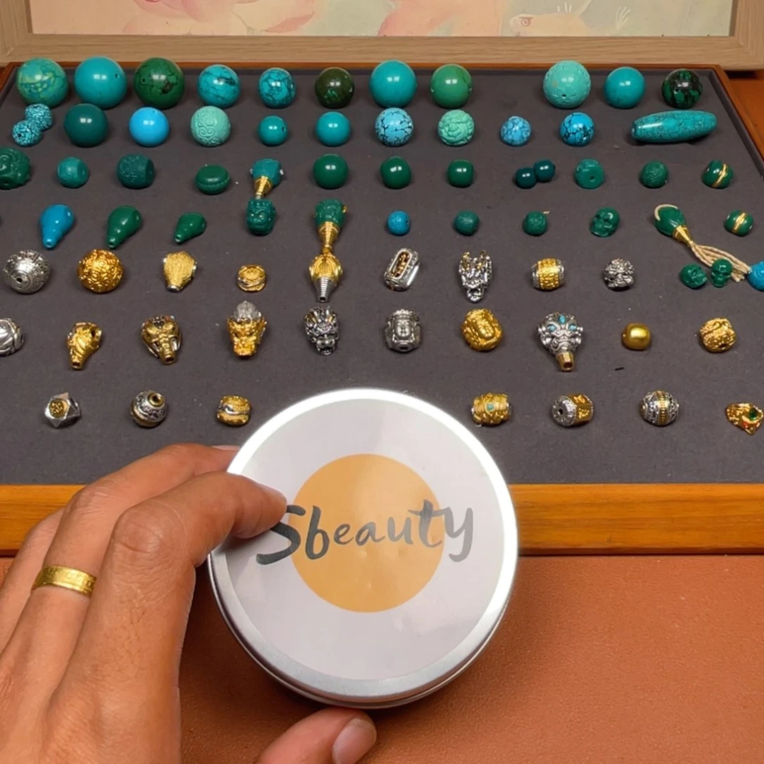 塑料07号闭眼拍福利