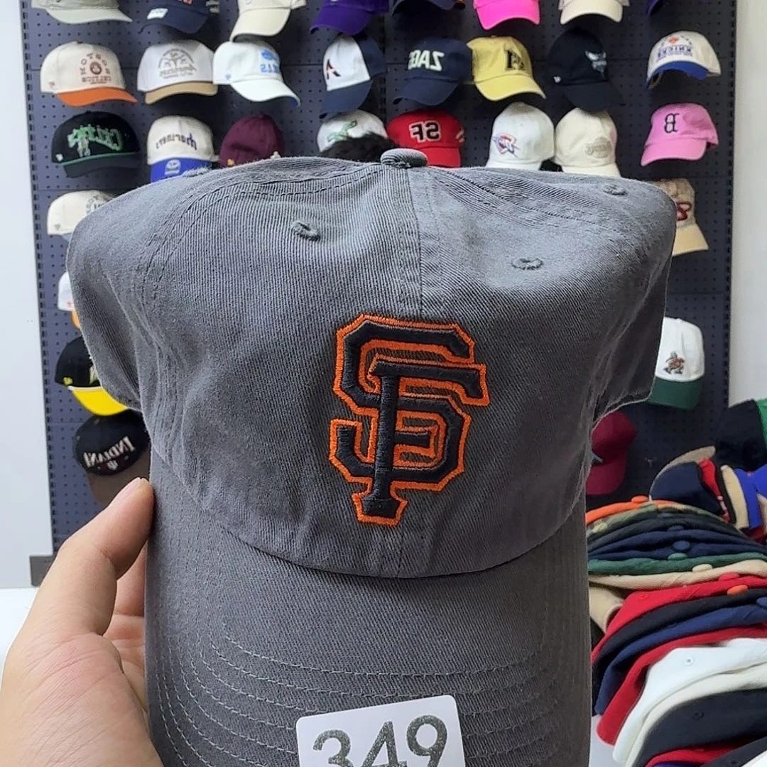 349 59.9灰色帽子